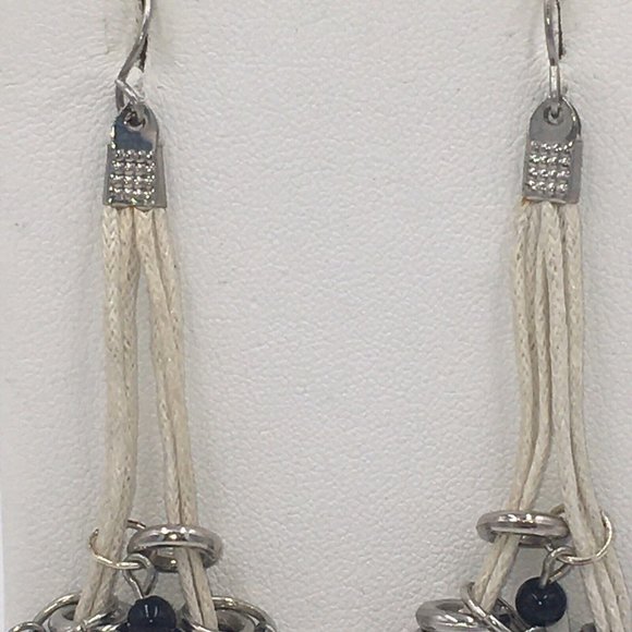 Black & White Plastic BEADS Silver Tone METAL CIRCLES Dangle Pierced EARRINGS - Picture 5 of 5